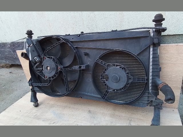 bontott FORD TRANSIT Hűtő Ventilátor(ok), Radiátor(ok) Szett