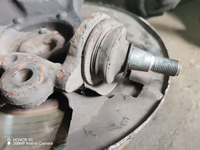 bontott FORD TRANSIT Jobb első Csonkállvány Kerékaggyal