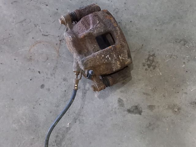 bontott FORD TRANSIT Jobb első Féknyereg Munkahengerrel