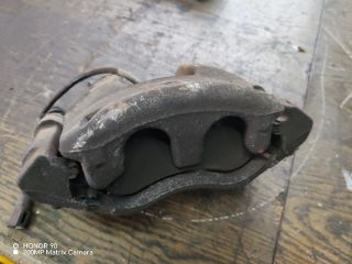 bontott FORD TRANSIT Jobb első Féknyereg Munkahengerrel