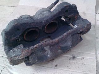 bontott FORD TRANSIT Jobb első Féknyereg Munkahengerrel