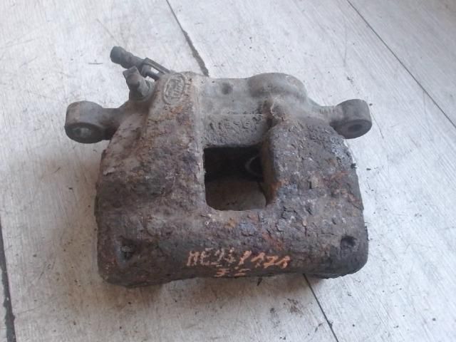 bontott FORD TRANSIT Jobb első Féknyereg Munkahengerrel