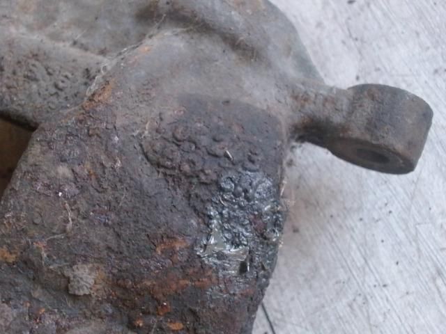 bontott FORD TRANSIT Jobb első Féknyereg Munkahengerrel