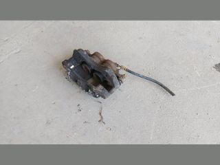 bontott FORD TRANSIT Jobb első Féknyereg Munkahengerrel