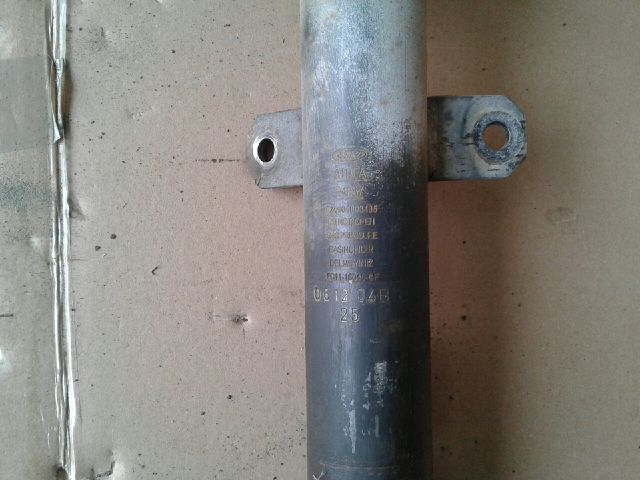 bontott FORD TRANSIT Jobb első Gólyaláb (Lengécsillapító, Rugó)