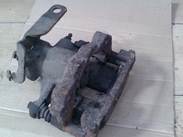 bontott FORD TRANSIT Jobb hátsó Féknyereg Munkahengerrel