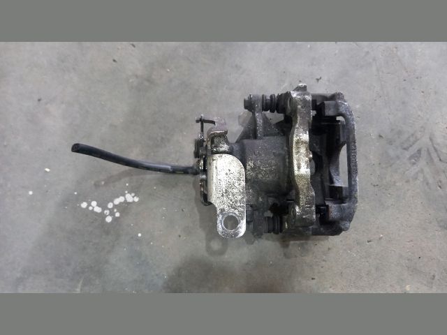 bontott FORD TRANSIT Jobb hátsó Féknyereg Munkahengerrel