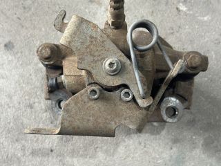 bontott FORD TRANSIT Jobb hátsó Féknyereg Munkahengerrel