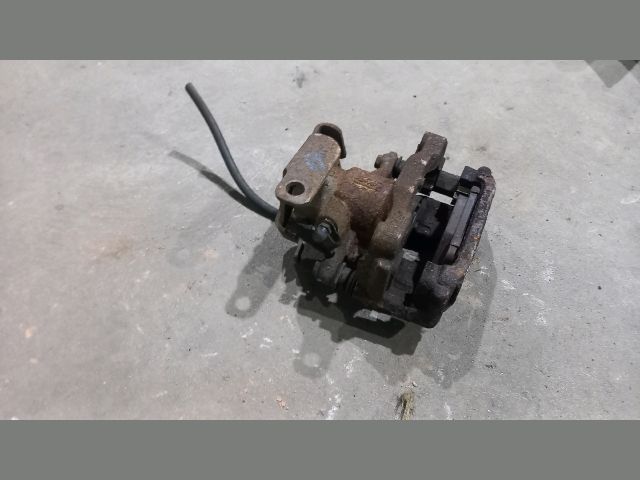 bontott FORD TRANSIT Jobb hátsó Féknyereg Munkahengerrel