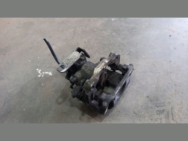 bontott FORD TRANSIT Jobb hátsó Féknyereg Munkahengerrel