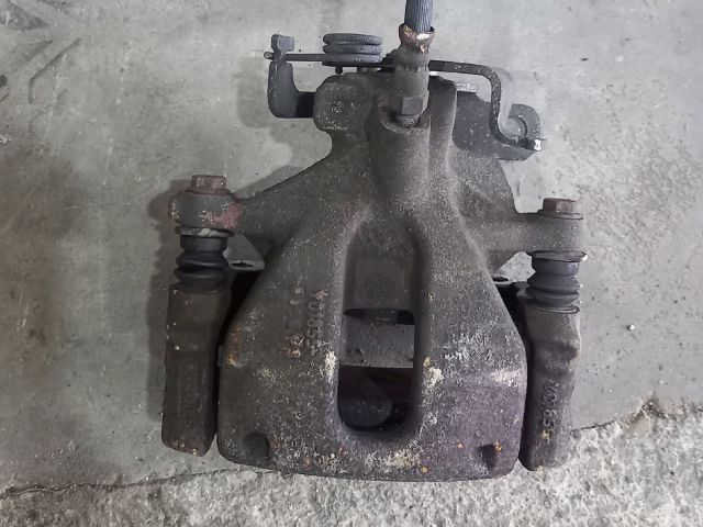 bontott FORD TRANSIT Jobb hátsó Féknyereg Munkahengerrel