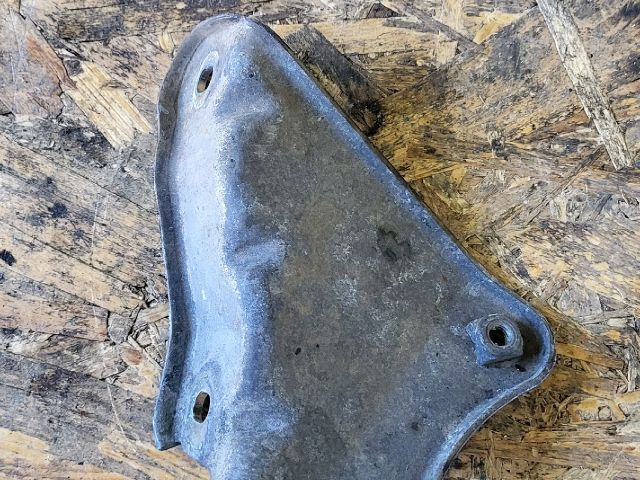 bontott FORD TRANSIT Katalizátor Tartó Bak