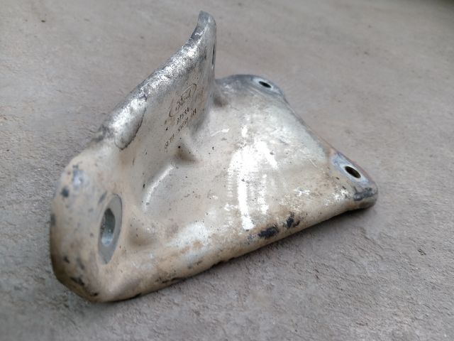 bontott FORD TRANSIT Katalizátor Tartó Bak