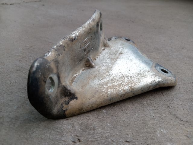 bontott FORD TRANSIT Katalizátor Tartó Bak