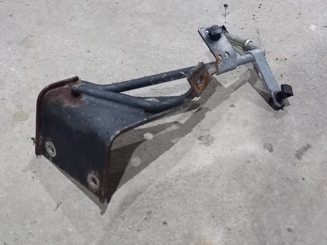 bontott FORD TRANSIT Katalizátor Tartó Bak