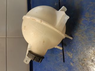 bontott FORD TRANSIT Kiegyenlítő Tartály