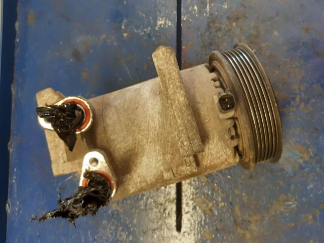 bontott FORD TRANSIT Klímakompresszor