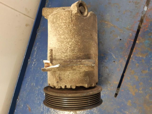 bontott FORD TRANSIT Klímakompresszor