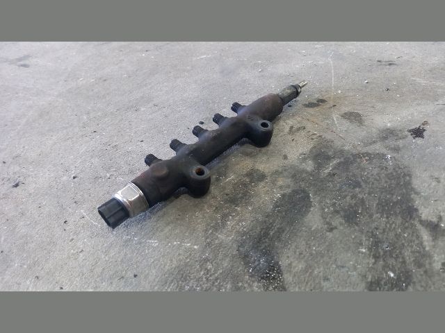 bontott FORD TRANSIT Közösnyomócső