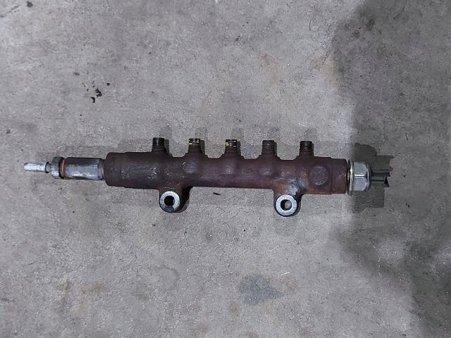 bontott FORD TRANSIT Közösnyomócső