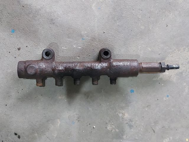 bontott FORD TRANSIT Közösnyomócső