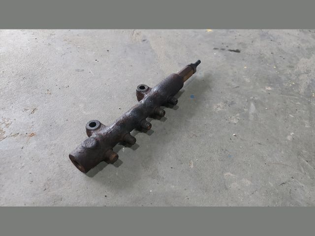 bontott FORD TRANSIT Közösnyomócső