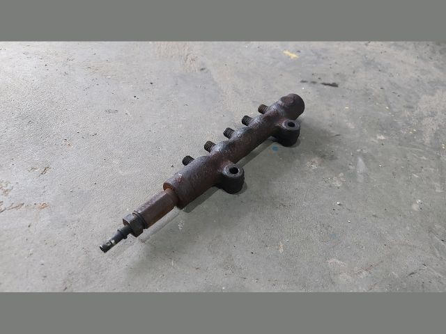 bontott FORD TRANSIT Közösnyomócső