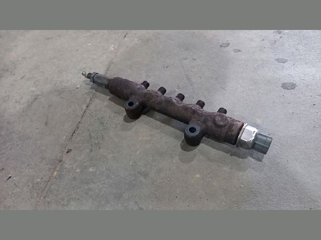 bontott FORD TRANSIT Közösnyomócső