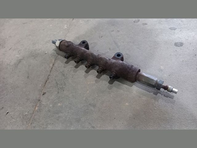 bontott FORD TRANSIT Közösnyomócső