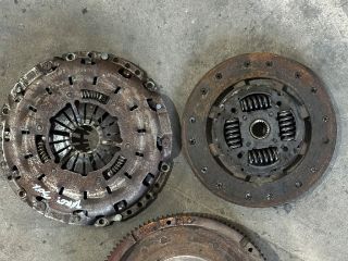 bontott FORD TRANSIT Kuplung Szett Lendkerékkel