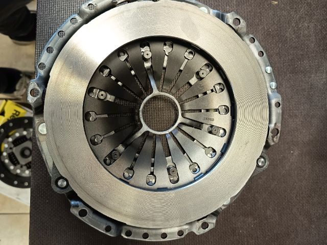 bontott FORD TRANSIT Kuplung Szett (Szerkezet, Tárcsa)