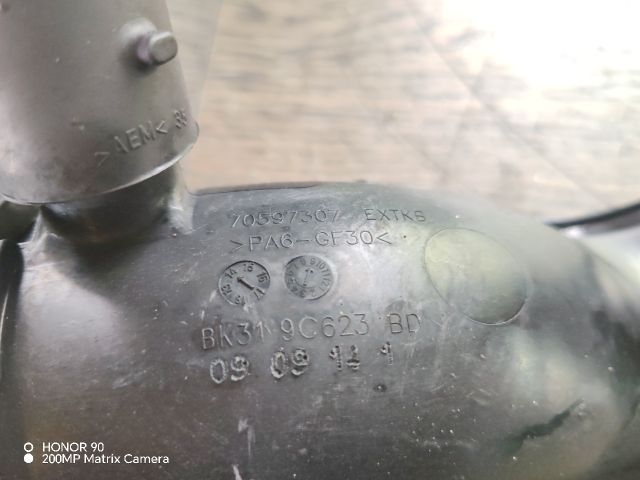 bontott FORD TRANSIT Légbeömlő Cső