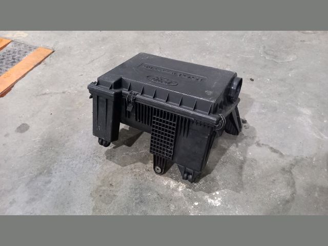 bontott FORD TRANSIT Légszűrő Ház