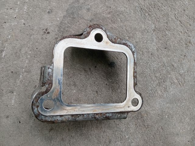 bontott FORD TRANSIT Leömlő Hővédő Lemez