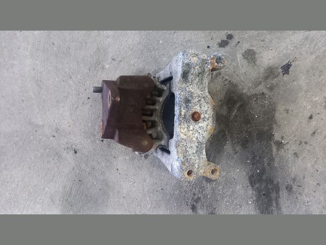 bontott FORD TRANSIT Motor Tartó Bak (Fém)