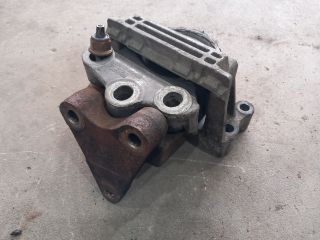 bontott FORD TRANSIT Motor Tartó Bak (Fém)