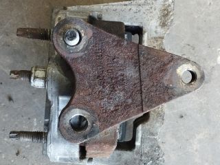 bontott FORD TRANSIT Motor Tartó Bak (Fém)