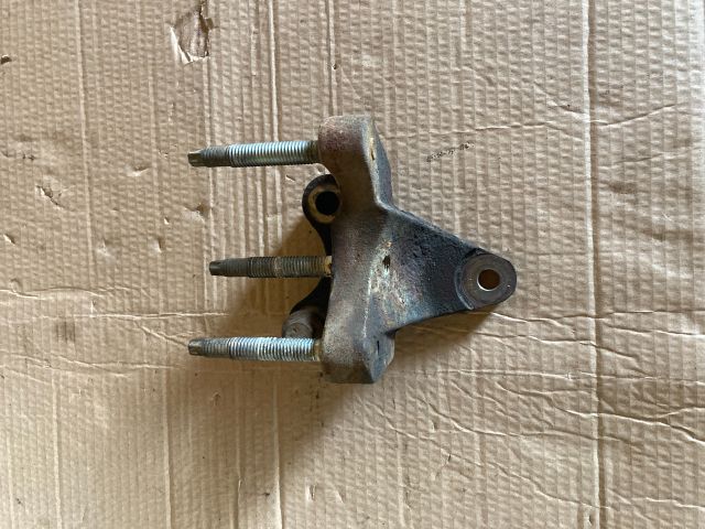 bontott FORD TRANSIT Motor Tartó Bak (Fém)