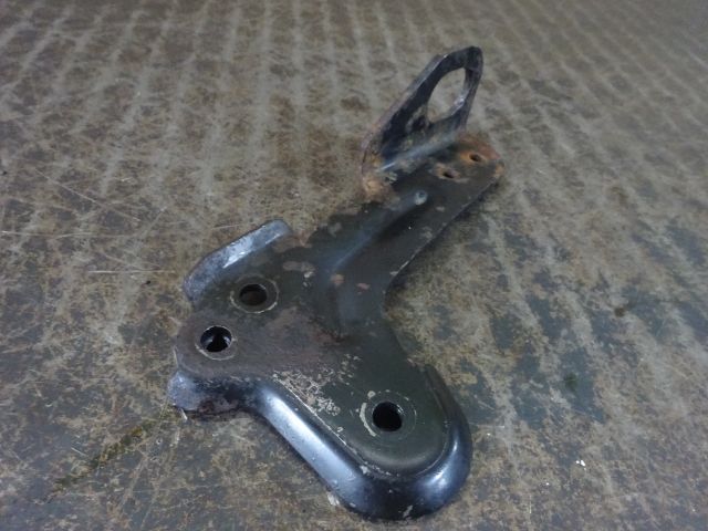 bontott FORD TRANSIT Motor Tartó Bak Jobb