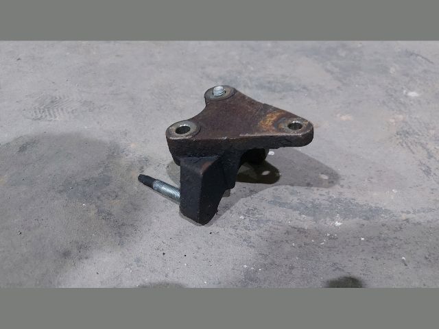 bontott FORD TRANSIT Motor Tartó Bak Jobb