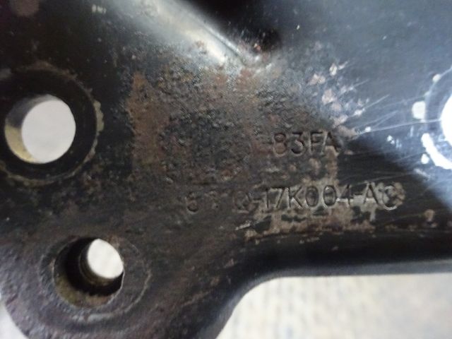 bontott FORD TRANSIT Motor Tartó Bak Jobb