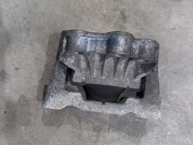 bontott FORD TRANSIT Motor Tartó Bak (Pozíciófüggetlen)