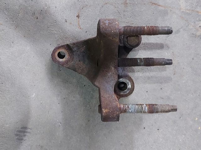 bontott FORD TRANSIT Motor Tartó Bak (Pozíciófüggetlen)