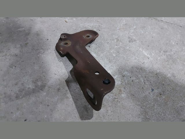 bontott FORD TRANSIT Motor Tartó Bak (Pozíciófüggetlen)