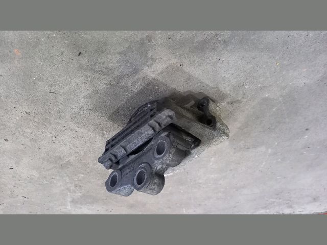 bontott FORD TRANSIT Motor Tartó Bak (Pozíciófüggetlen)