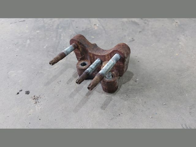 bontott FORD TRANSIT Motor Tartó Bak (Pozíciófüggetlen)