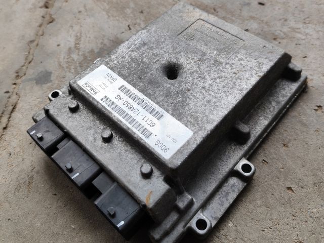 bontott FORD TRANSIT Motorvezérlő