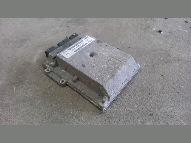 bontott FORD TRANSIT Motorvezérlő