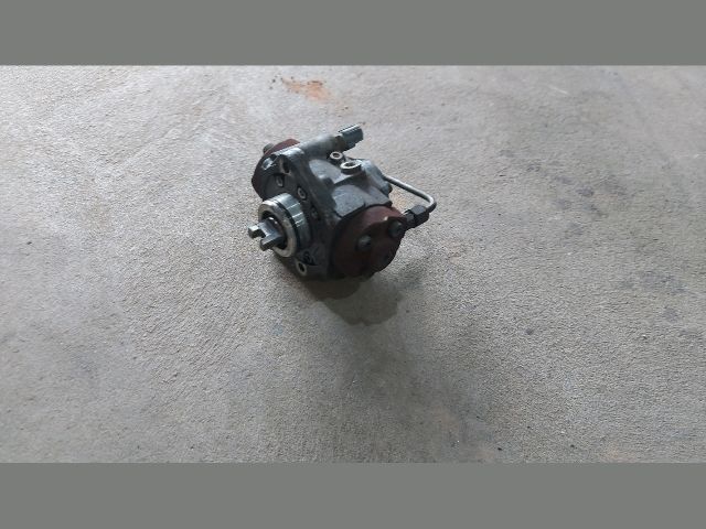 bontott FORD TRANSIT Nagynyomású Szivattyú