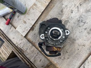 bontott FORD TRANSIT Nagynyomású Szivattyú